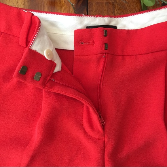 J.CREW - Pleated Polyester Shorts - Picture 4 of 6